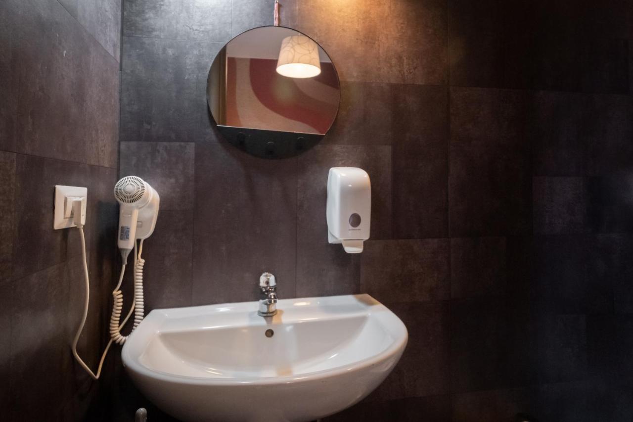 Cconforthotels R&B Semplici Emozioni Bari Eksteriør billede