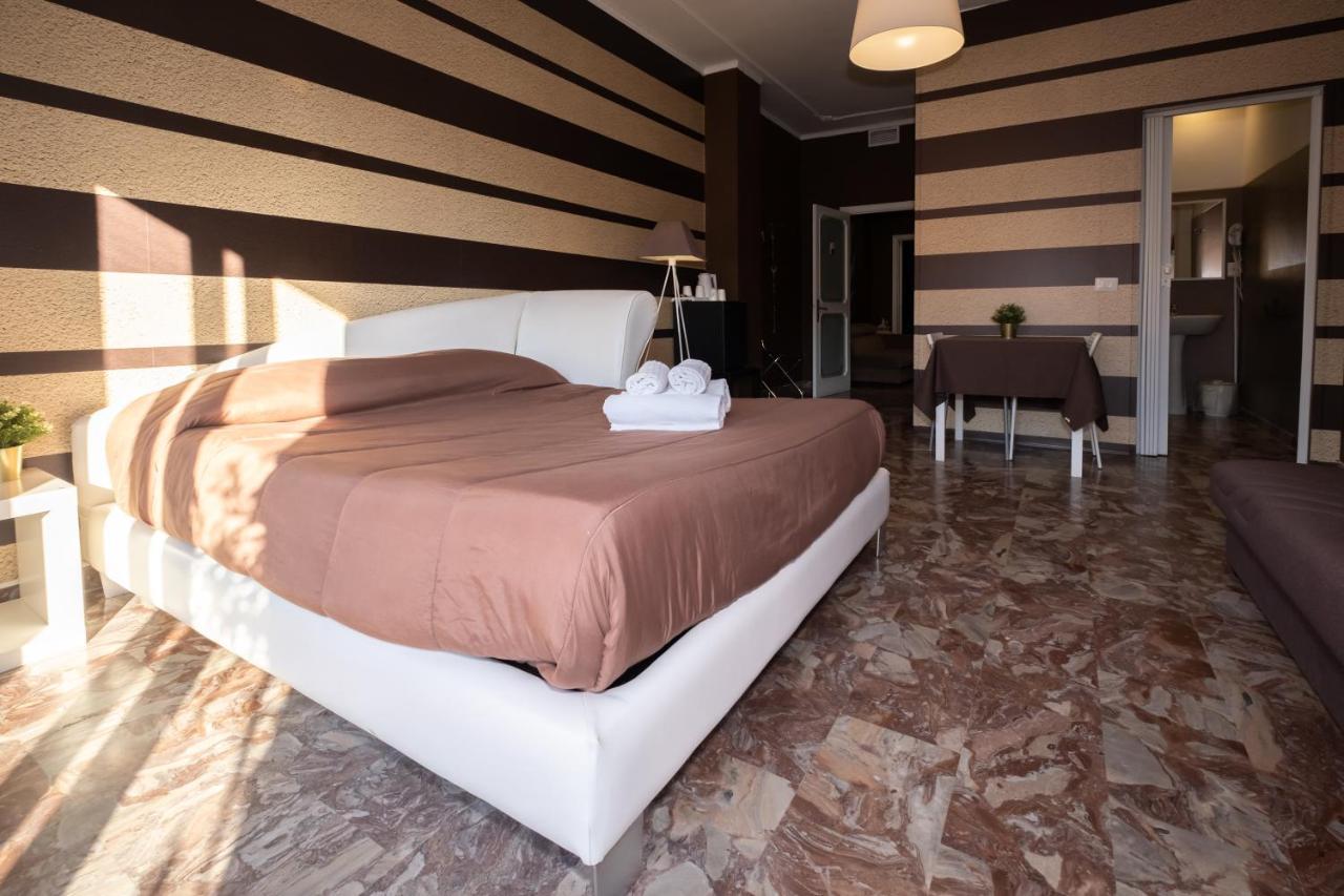 Cconforthotels R&B Semplici Emozioni Bari Eksteriør billede
