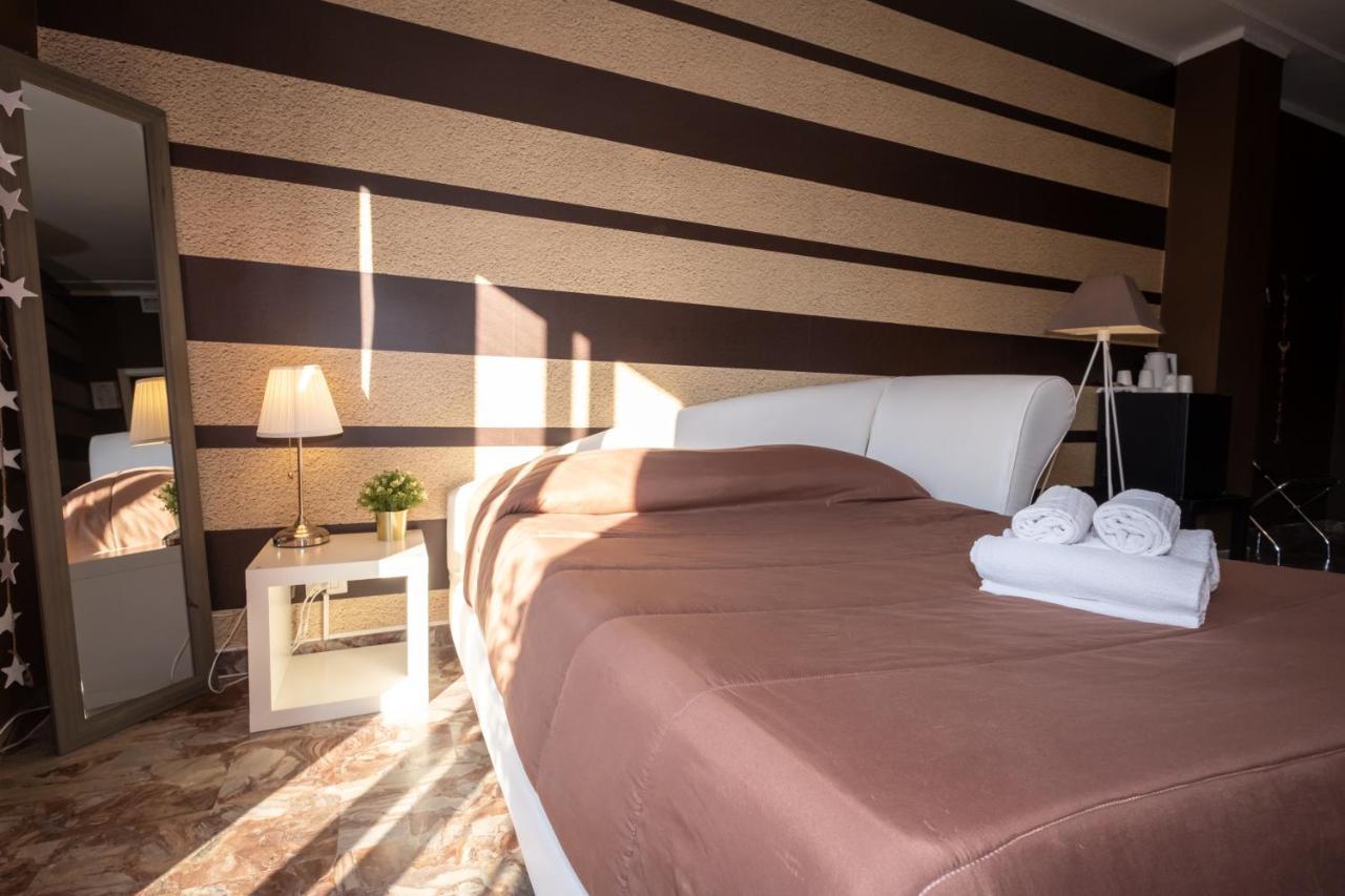 Cconforthotels R&B Semplici Emozioni Bari Eksteriør billede