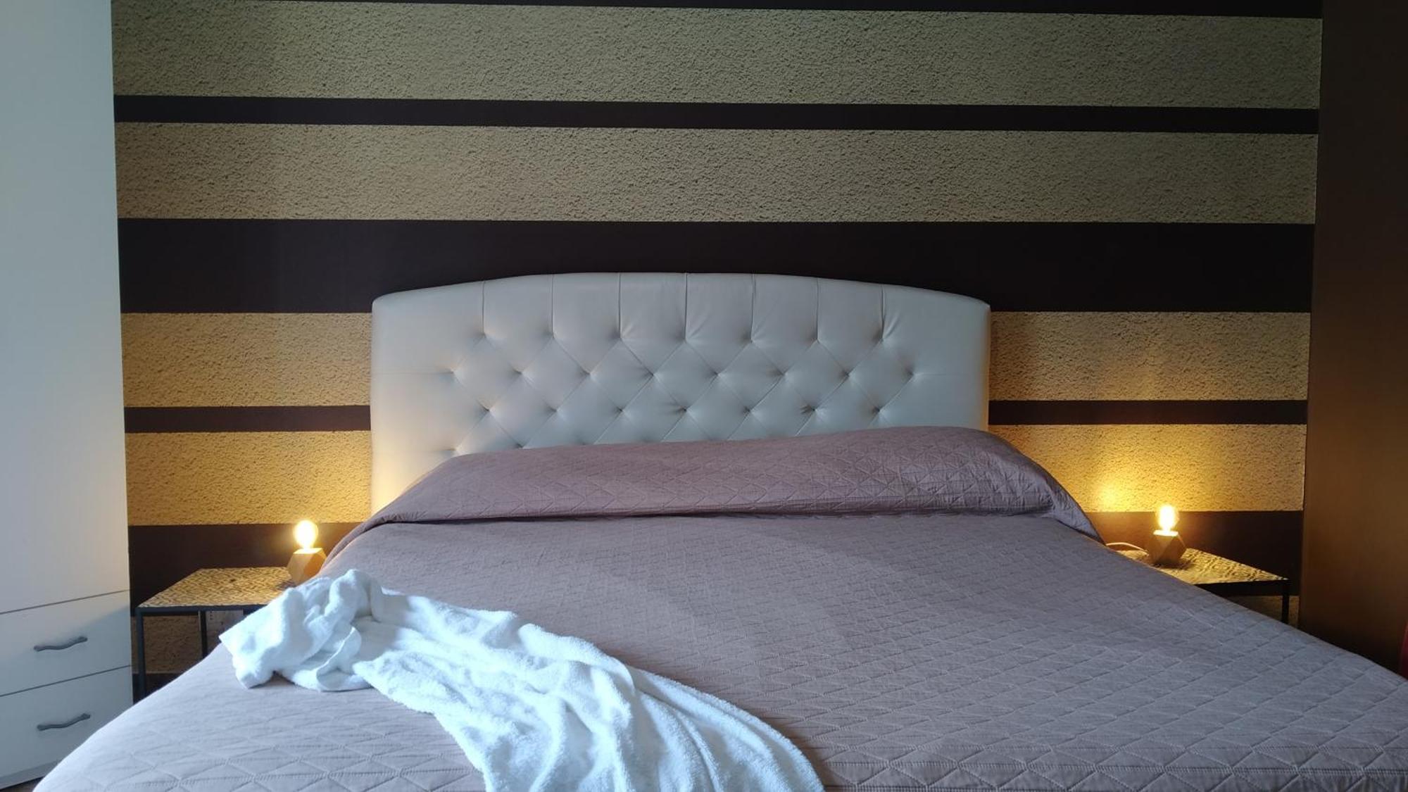 Cconforthotels R&B Semplici Emozioni Bari Eksteriør billede